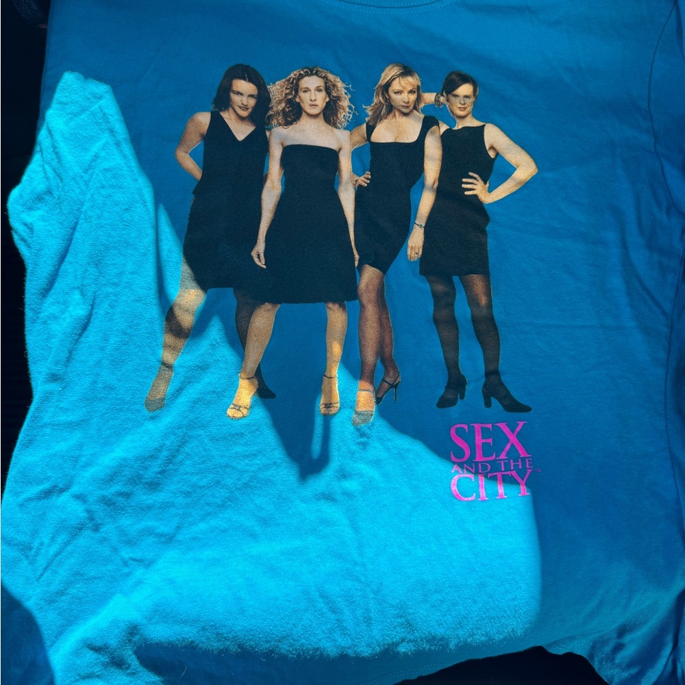 Sex and the City Graphic T-Shirt Size XL Youth